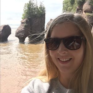 Meet your Posher, Kaylyn